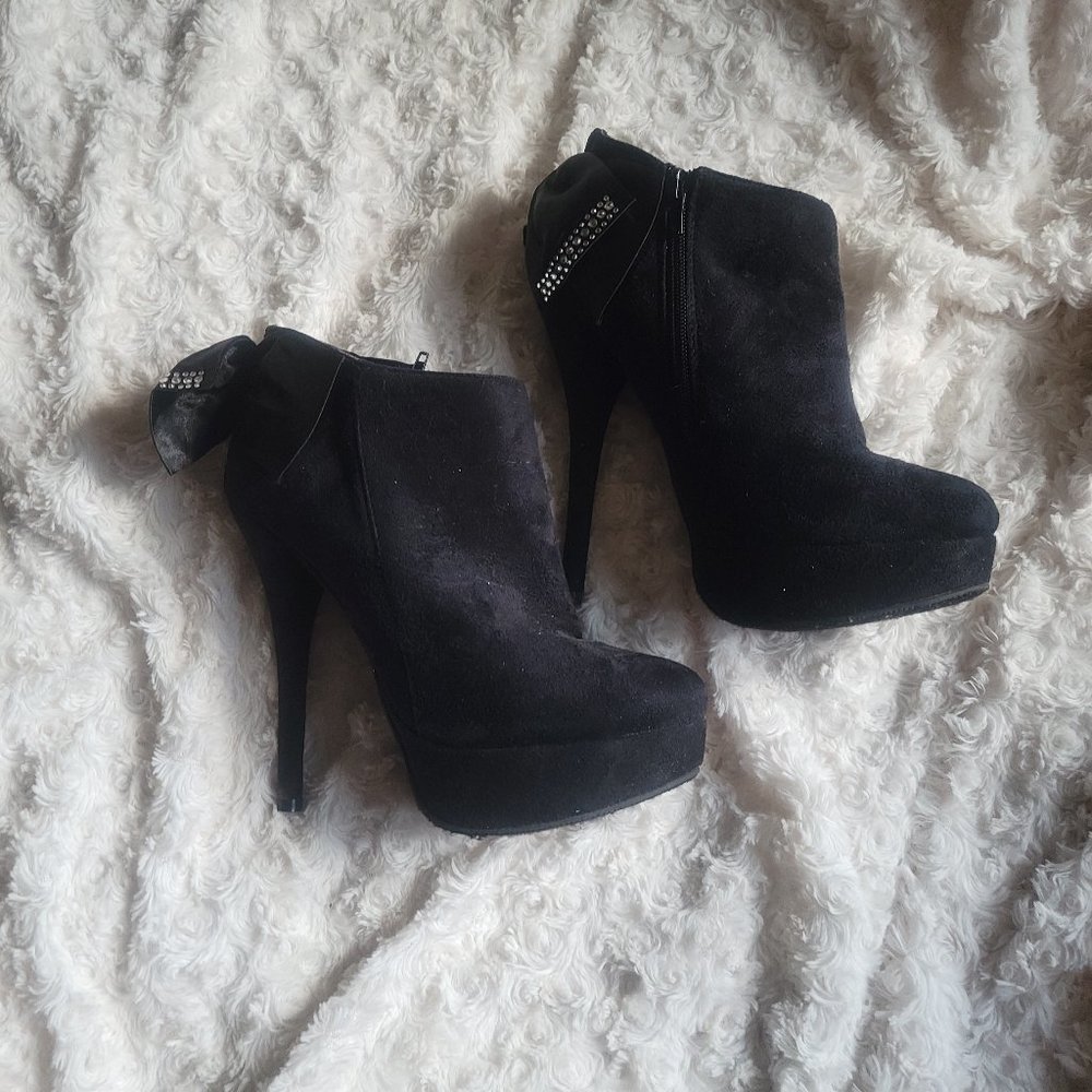 Deb black bootie heels